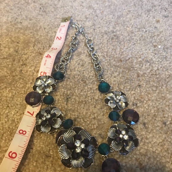 8H flower necklace - Picture 6 of 6